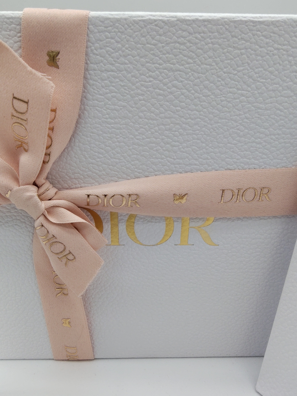 DIOR BEAUTÉ Mother's Day 2026 Gift Set Box Bag Ribbon Full Presentation - Picture 6 of 14